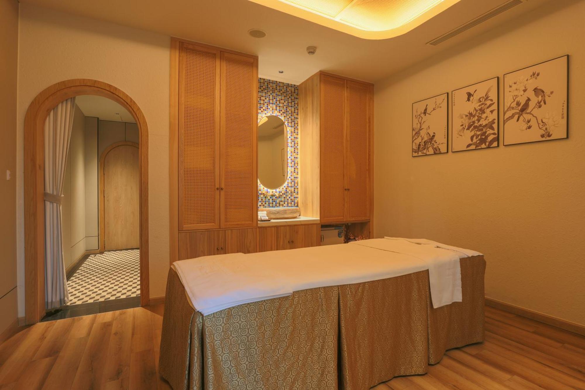 Sheraton Hanoi West Екстер'єр фото